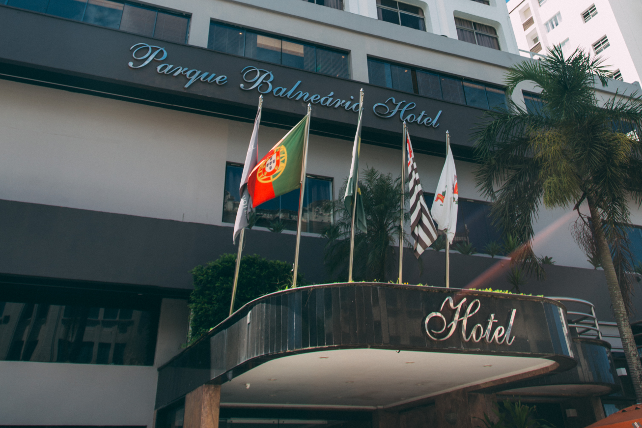 Check-in at Parque Balneário Santos Hotel